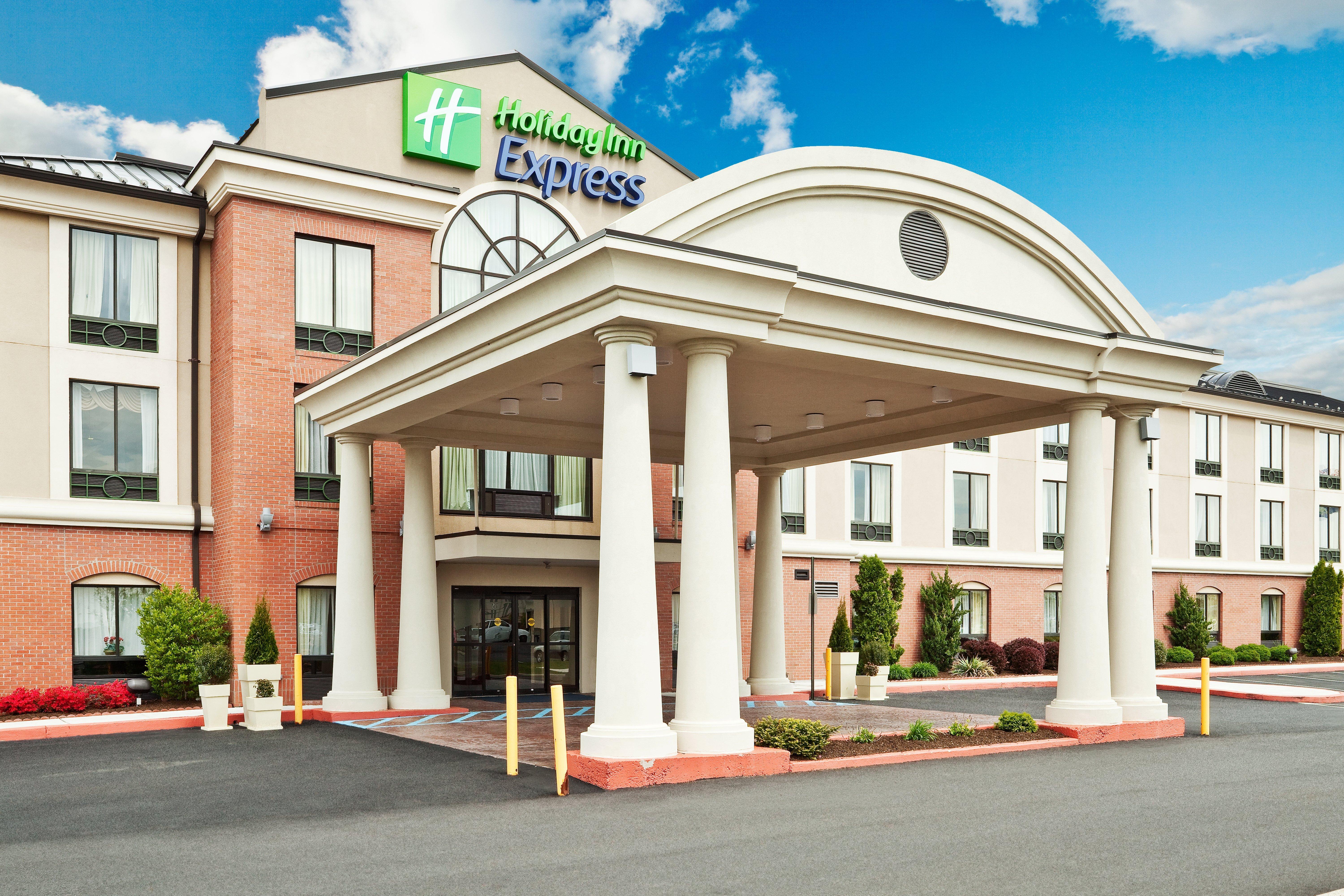 Holiday Inn Express And Suites Quakertown - Allentown Area By Ihg Exterior foto