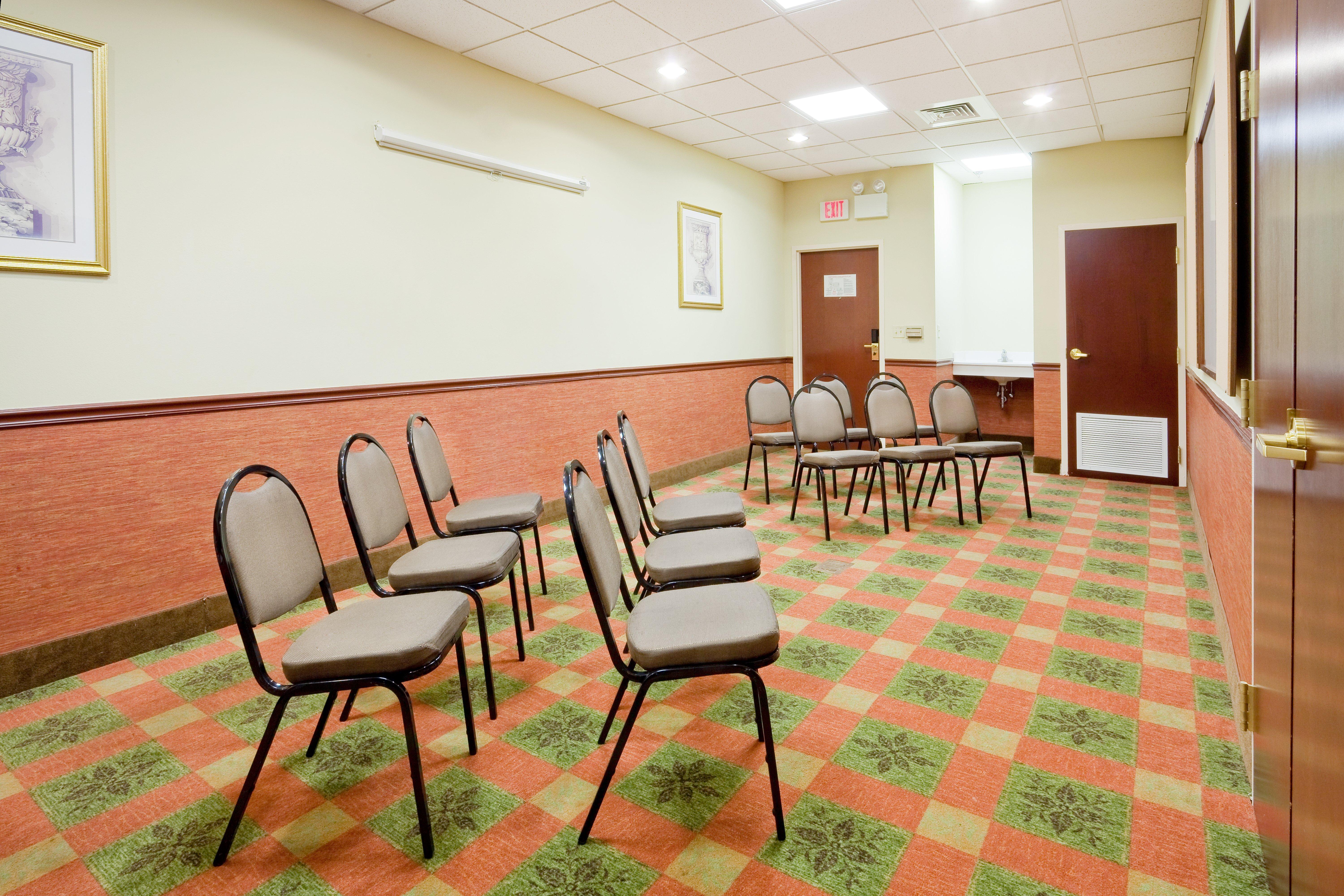 Holiday Inn Express And Suites Quakertown - Allentown Area By Ihg Exterior foto